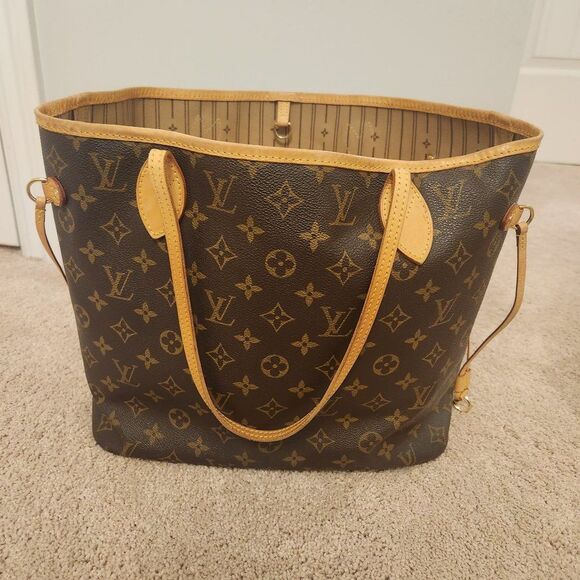 Louis Vuitton Neverfull MM